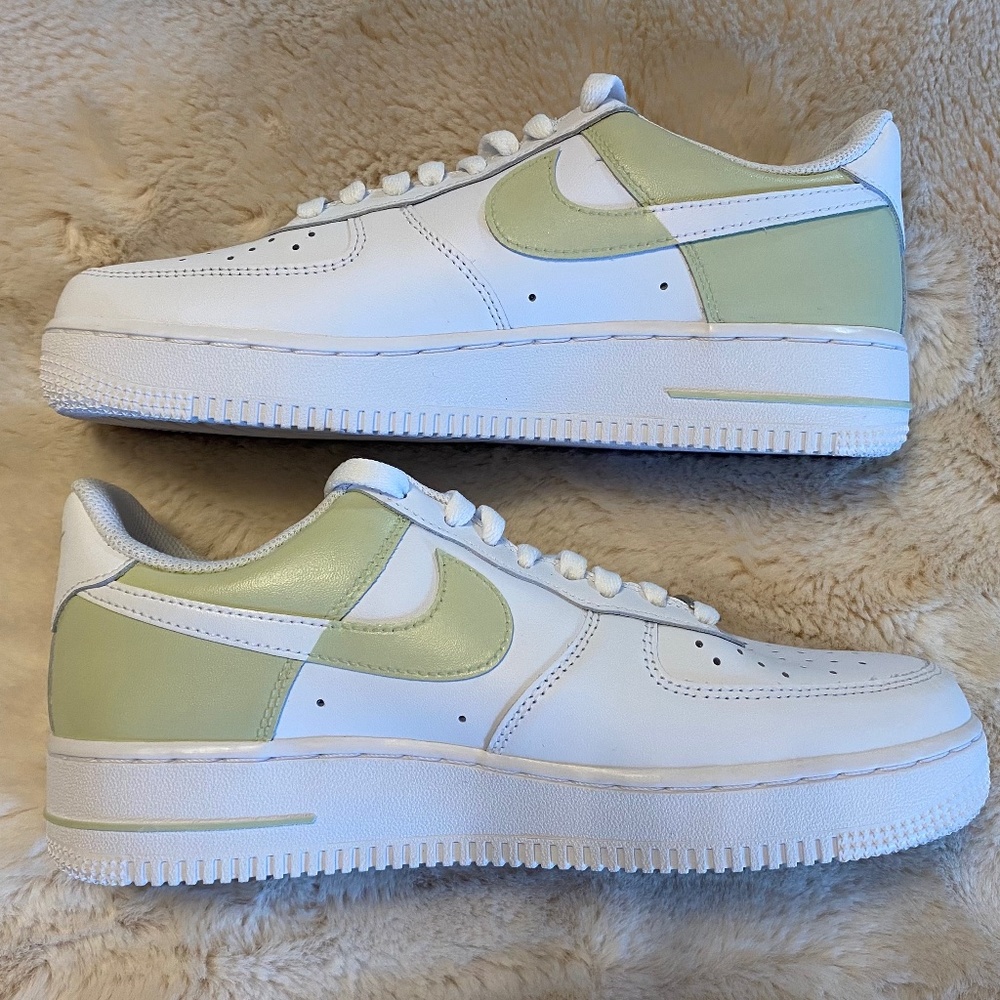 AIR FORCE 1 NIKE-BRAND NEW